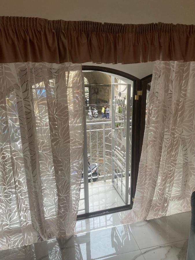 Tiluri Apartment Наполи Екстериор снимка