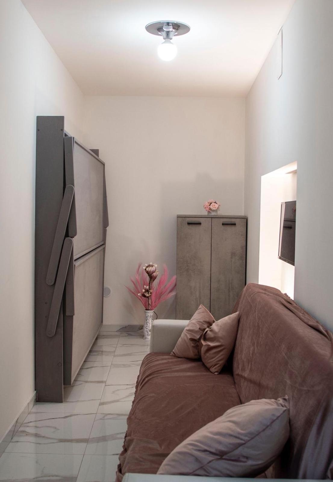 Tiluri Apartment Наполи Екстериор снимка